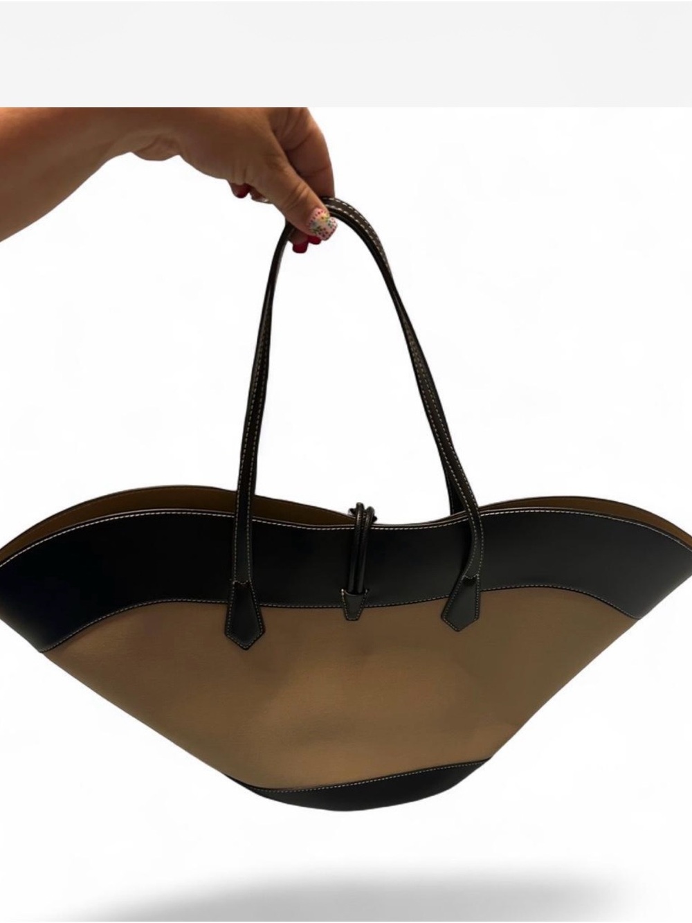 H&M Two-Tone Brown and Black Wave Tote - Picture 4 of 7